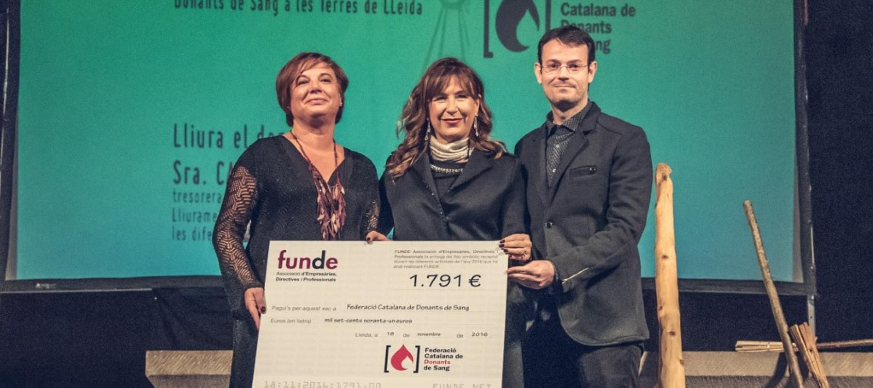 La XI edició dels Premis FUNDE guardonà a les Associacions de Donants de Sang de les Comarques de Lleida