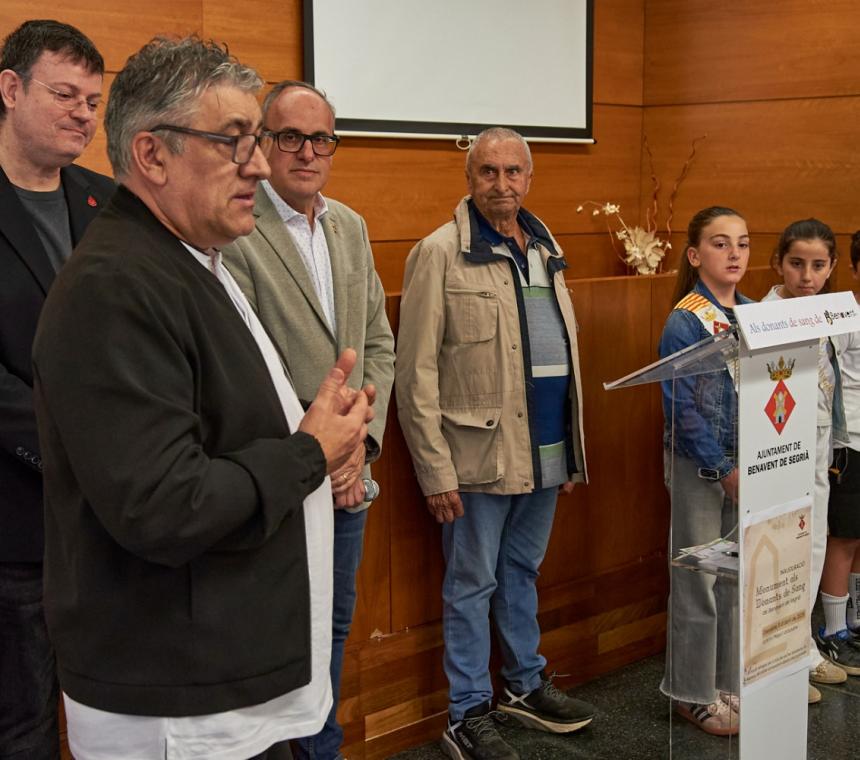 Benavent de Segrià inaugura un monument en homenatge als donants de sang i referma el seu compromís amb la vida