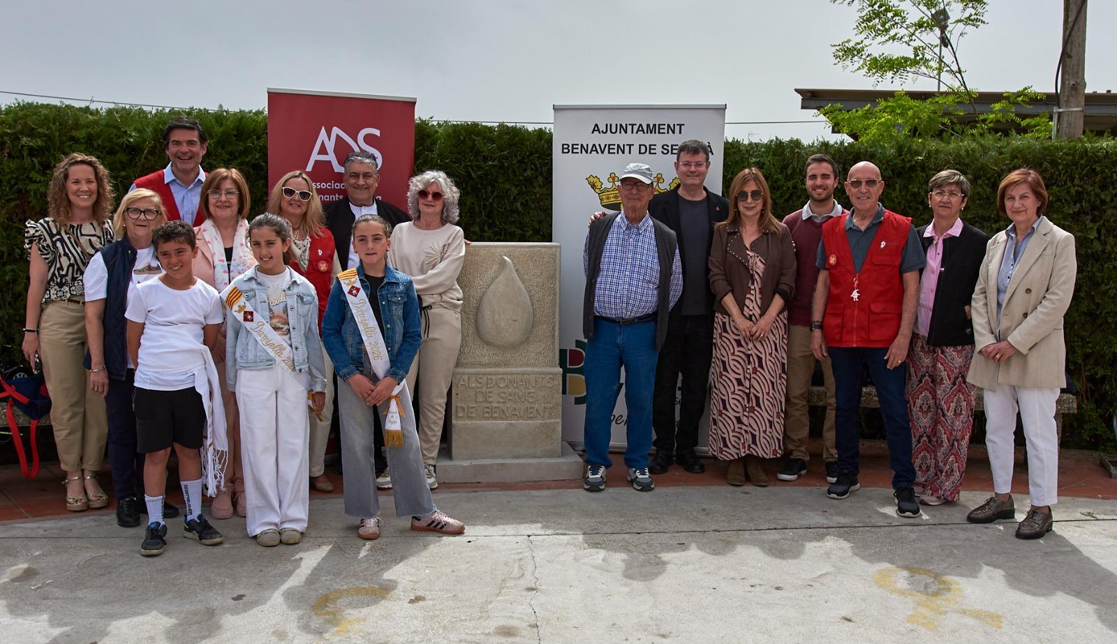 Monument als Donants de Sang de Benavent de Segrià
