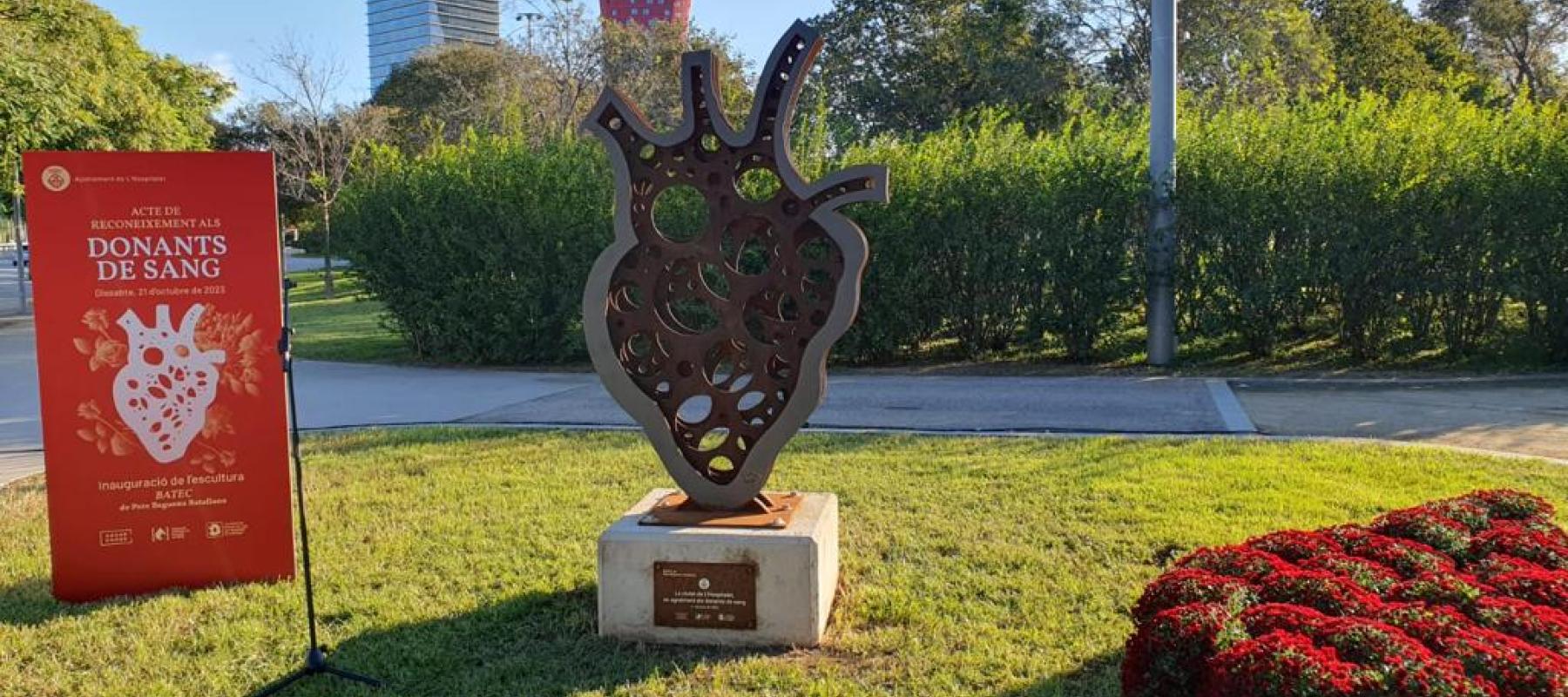 INAUGURACIÓ D'UN NOU MONUMENT ALS DONANTS DE SANG DE L'HOSPITALET DE LLOBREGAT