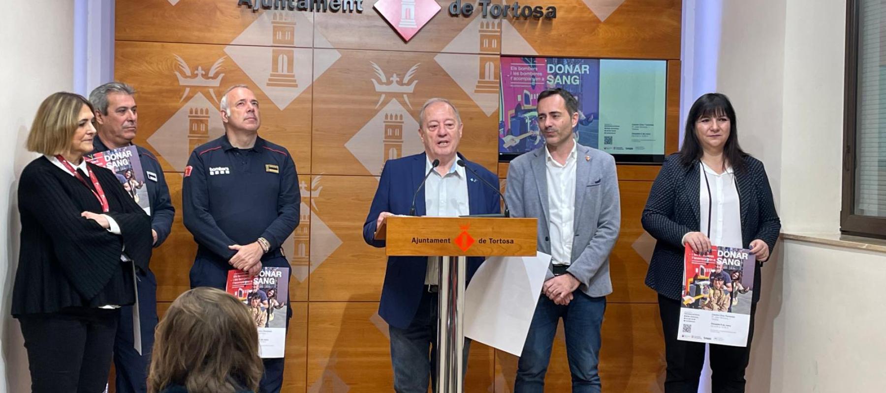 Roda de Premsa de la Campanya de Donació de Sang dels Bombers, a Tortosa